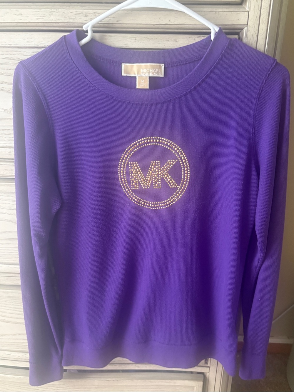 Michael Kors Purple Knit Crewneck Top with studded gold logo, size M, glam, chic